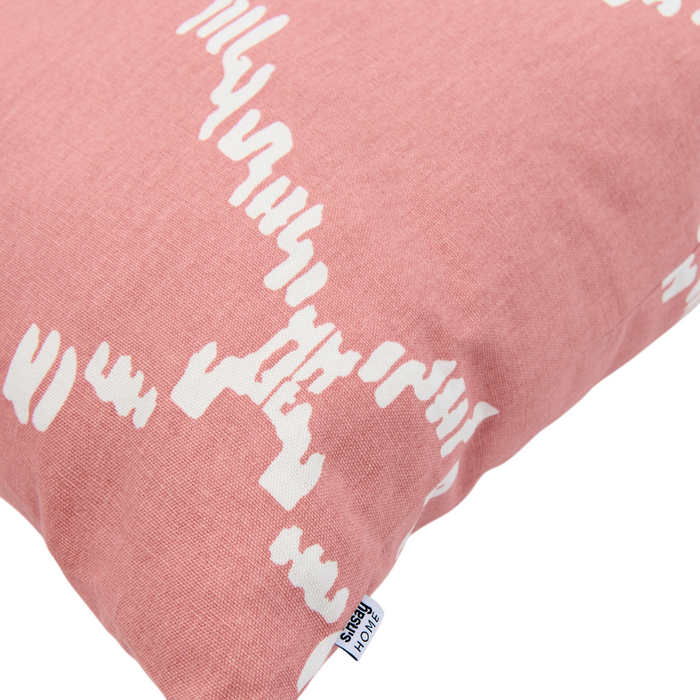 Pillowcase with Geometric Crisscross Pattern Pink