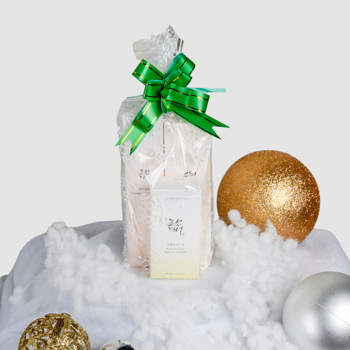 Holiday Snowflake Gift Wrapper