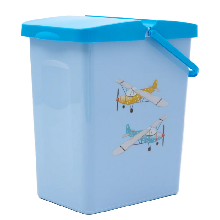 Plastic Storage Container with Lid and Carrying Handle