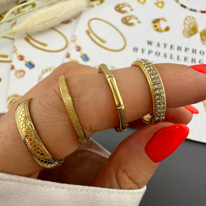 Reriti - Intensiity 18K Gold Plated Frosted Pipe Finger