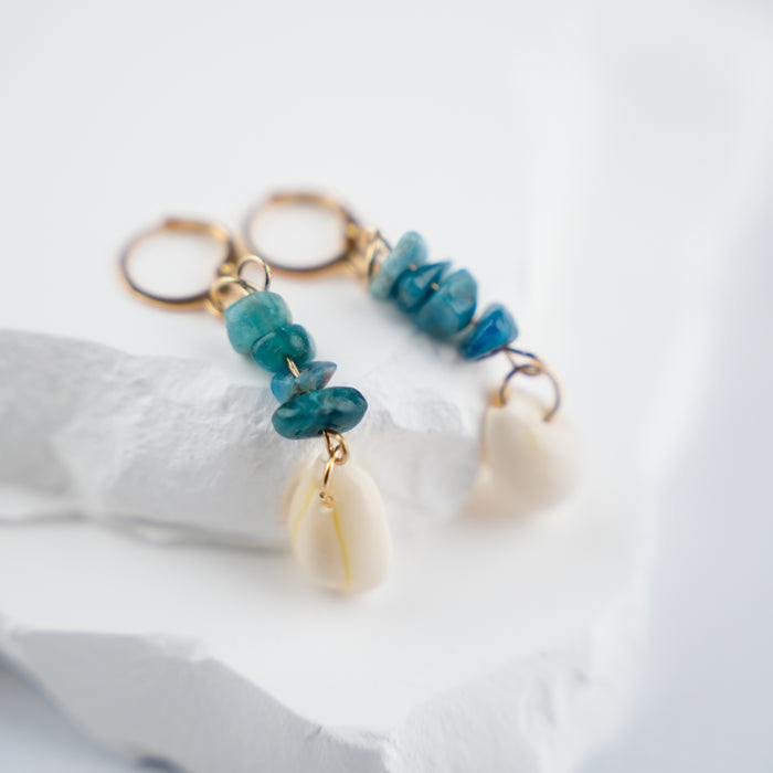 GOOD VIBES by SUM - Dangle Shell Earrings