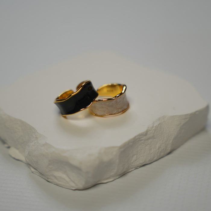 GOOD VIBES - Curvy White Pearl Enamel Adjustable Ring