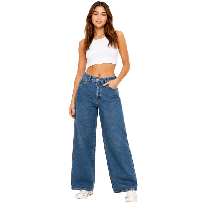 Wrangler - Mid Rise Wide Leg Jeans (W28 L32)