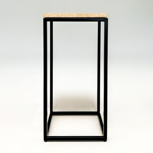 Atelier Bottega - 30x30 Side Table
Explore our exclusive collection of Atelier Bottega side tables, featuring Italian design and expert craftsmanship from the UAE. 
Each side table boasts a 20mm thicAtelier Bottega - 30x30 Side Table