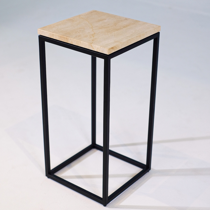 Atelier Bottega - 30x30 Side Table
Explore our exclusive collection of Atelier Bottega side tables, featuring Italian design and expert craftsmanship from the UAE. 
Each side table boasts a 20mm thicAtelier Bottega - 30x30 Side Table